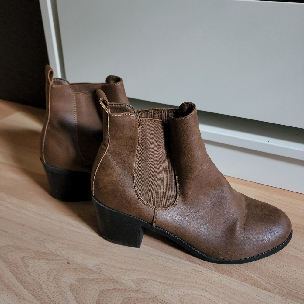 Fall boots